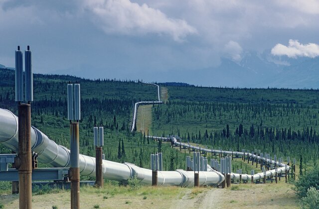 190809-pipeline-stock.jpg
